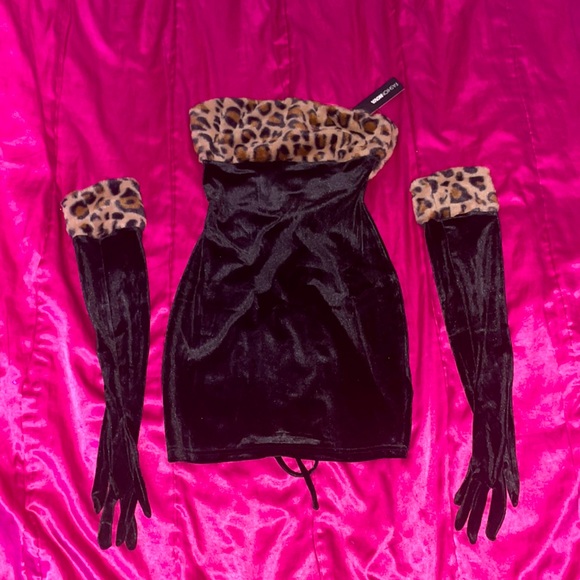 Fashion Nova Dresses & Skirts - NWT Fashion Nova Leopard Dress 🖤